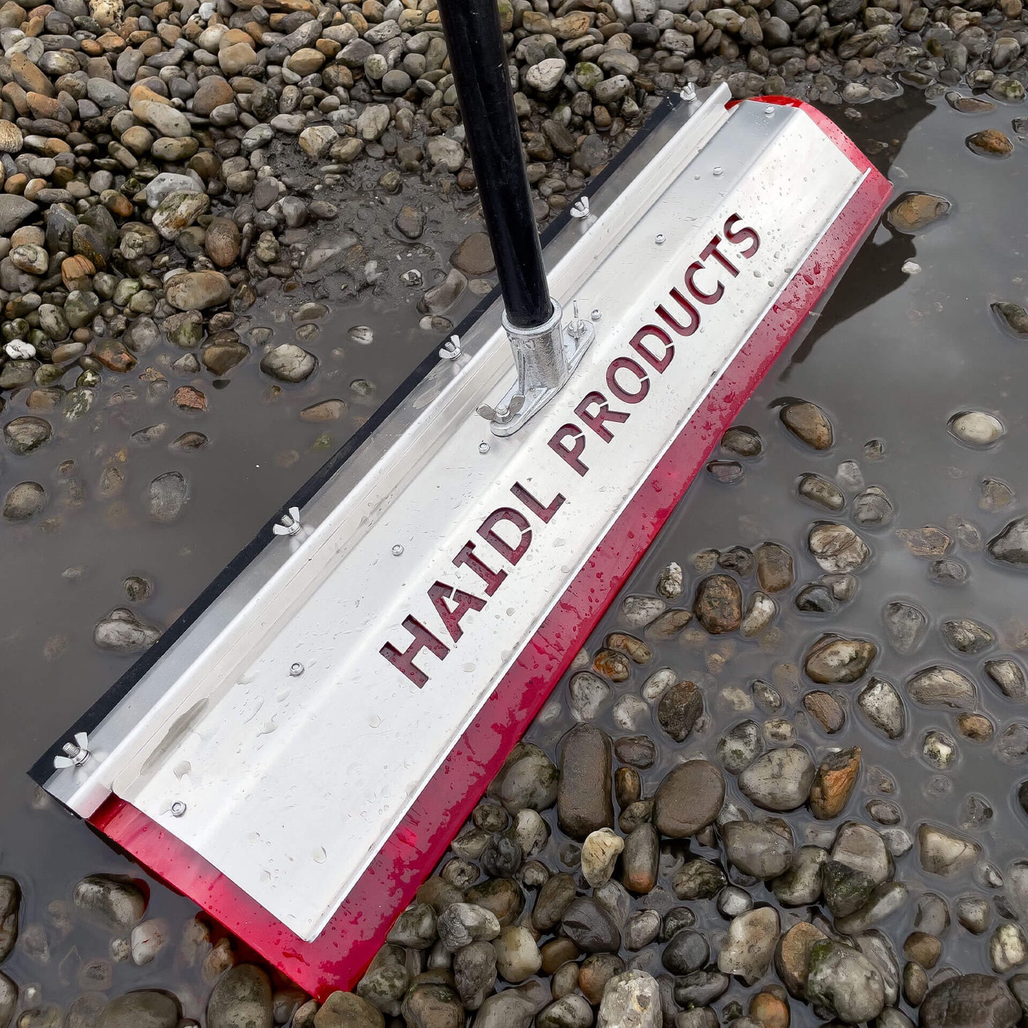 Set for professional flat roof cleaning / water removal on flat roofs (2 x Flat Roof Shield Sweeper + Flat Roof Drainer)