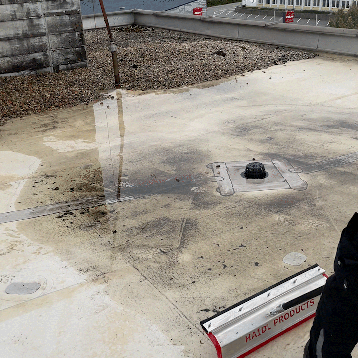 HAIDL Flachdach-Schieber zur Flachdach-Reinigung