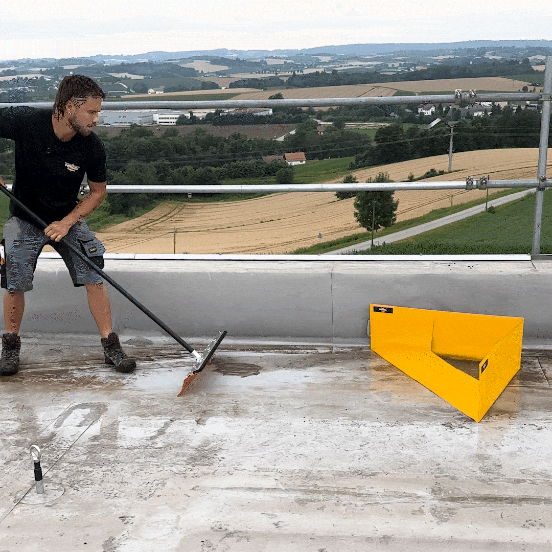 Set for professional flat roof cleaning / water removal on flat roofs (2 x Flat Roof Shield Sweeper + Flat Roof Drainer)